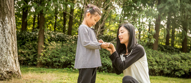 劉潭服裝睡衣加工從這六個細(xì)節(jié)給寶寶更貼心的呵護(hù)（二）